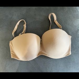 Victoria’s Secret Body by Victoria bra 36dd